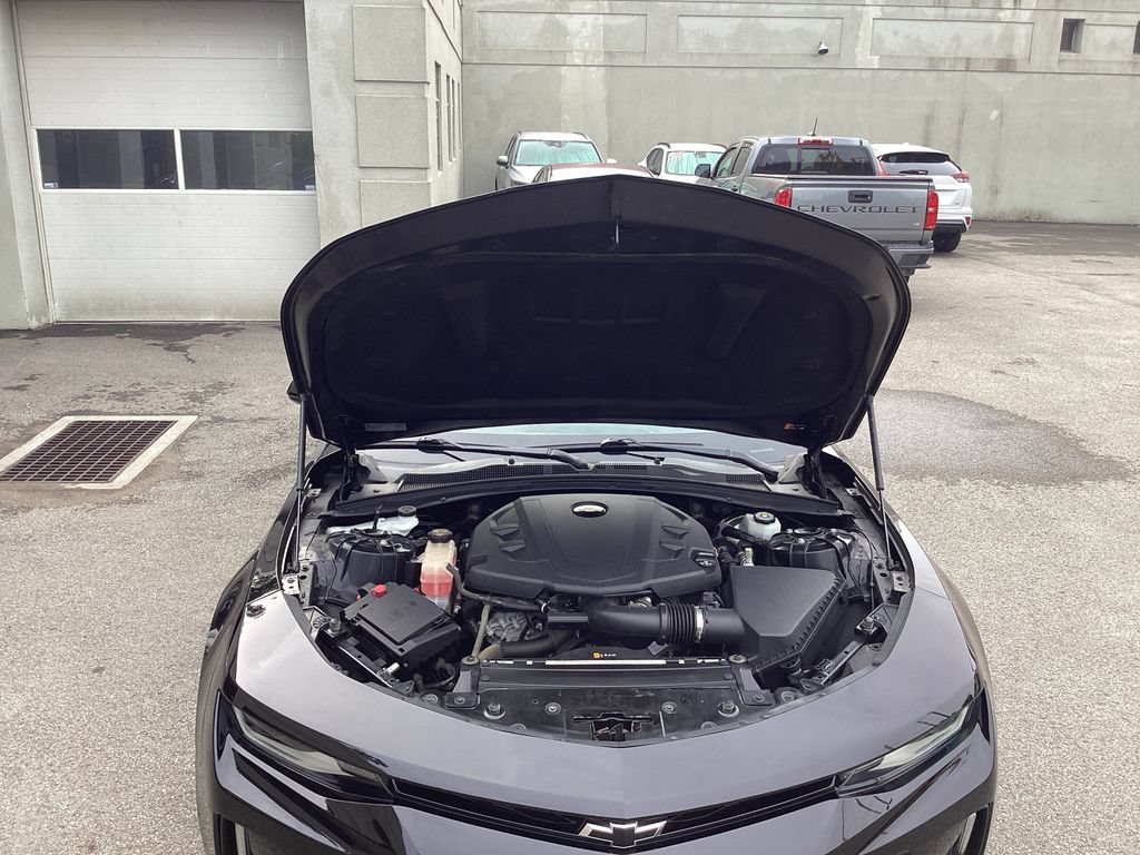 Used 2018 Chevrolet Camaro LT w/ RS Package RWD image 18