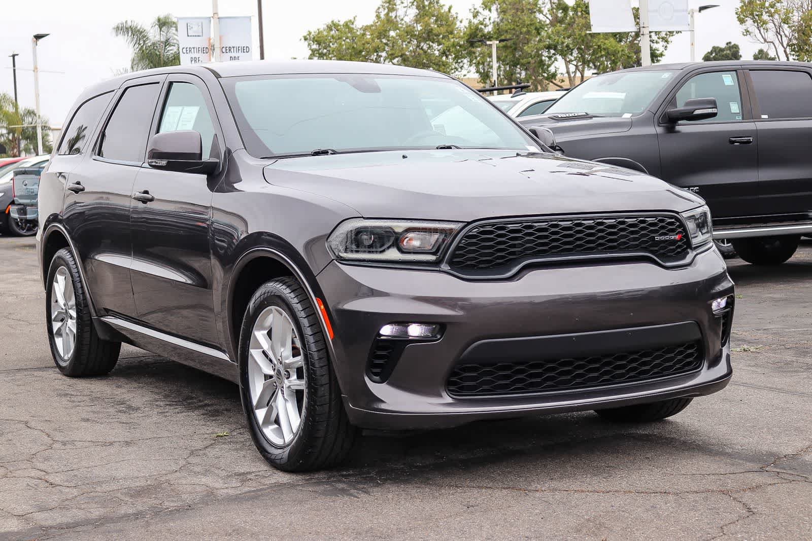 Used 2021 Dodge Durango GT RWD image 3