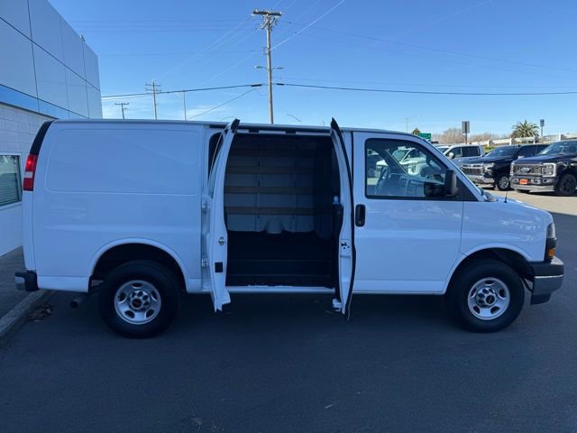 Used 2024 GMC Savana 2500 w/ Driver Convenience Package RWD image 12