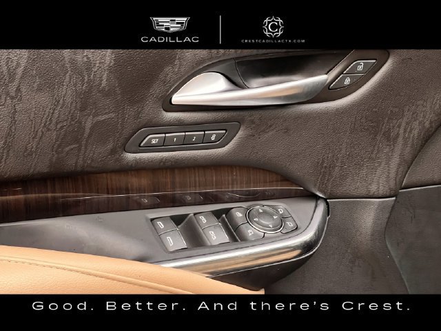 Used 2024 Cadillac XT4 Premium Luxury w/ Cold Weather Package FWD image 23
