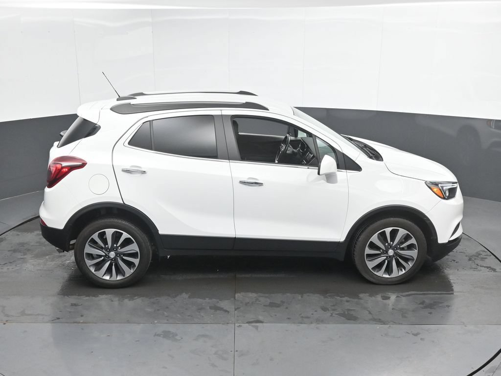 Used 2022 Buick Encore Preferred w/ Safety Package AWD/4WD image 34