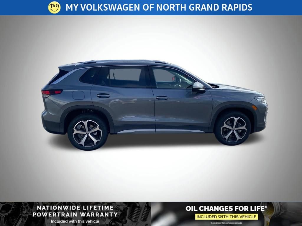 New 2026 Volkswagen Tiguan SE AWD/4WD image 25