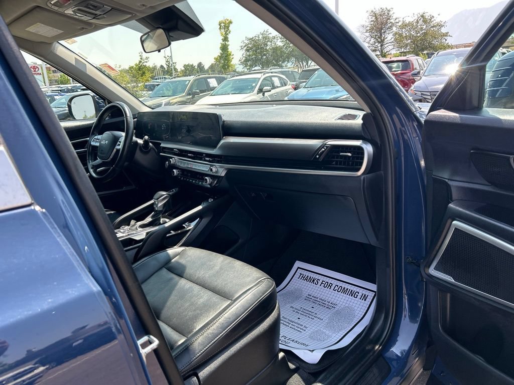 Used 2025 Kia Telluride S AWD/4WD image 10