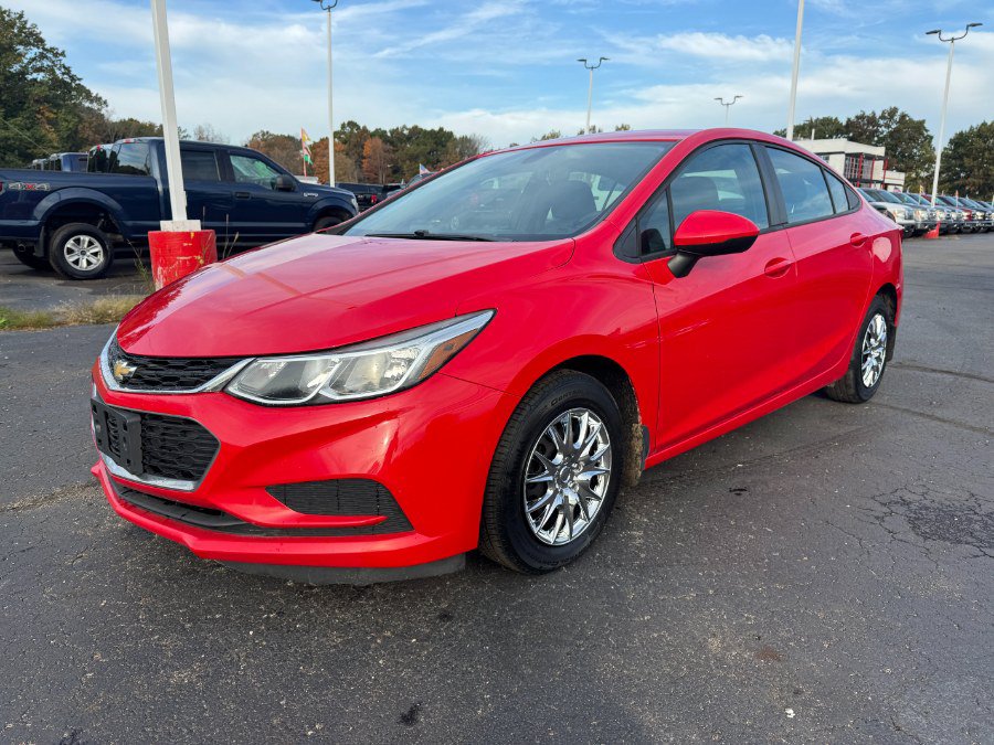 Used 2017 Chevrolet Cruze LS FWD image 1