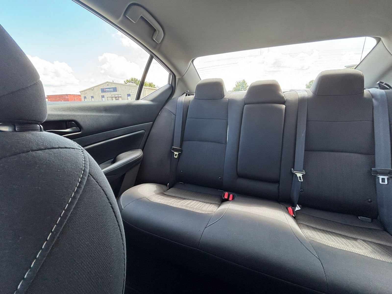 Used 2026 Nissan Altima 2.5 SV FWD image 38