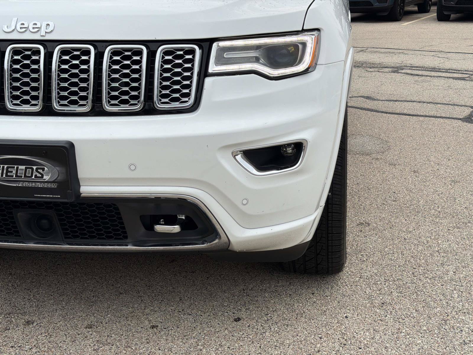Used 2019 Jeep Grand Cherokee Overland AWD/4WD image 9