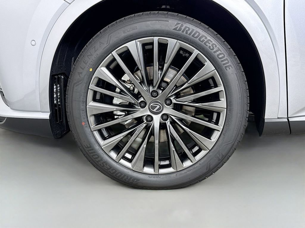 New 2026 Lexus RX 450h AWD image 23
