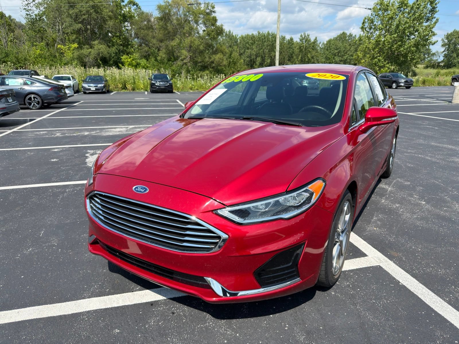 Used 2020 Ford Fusion SEL FWD image 2