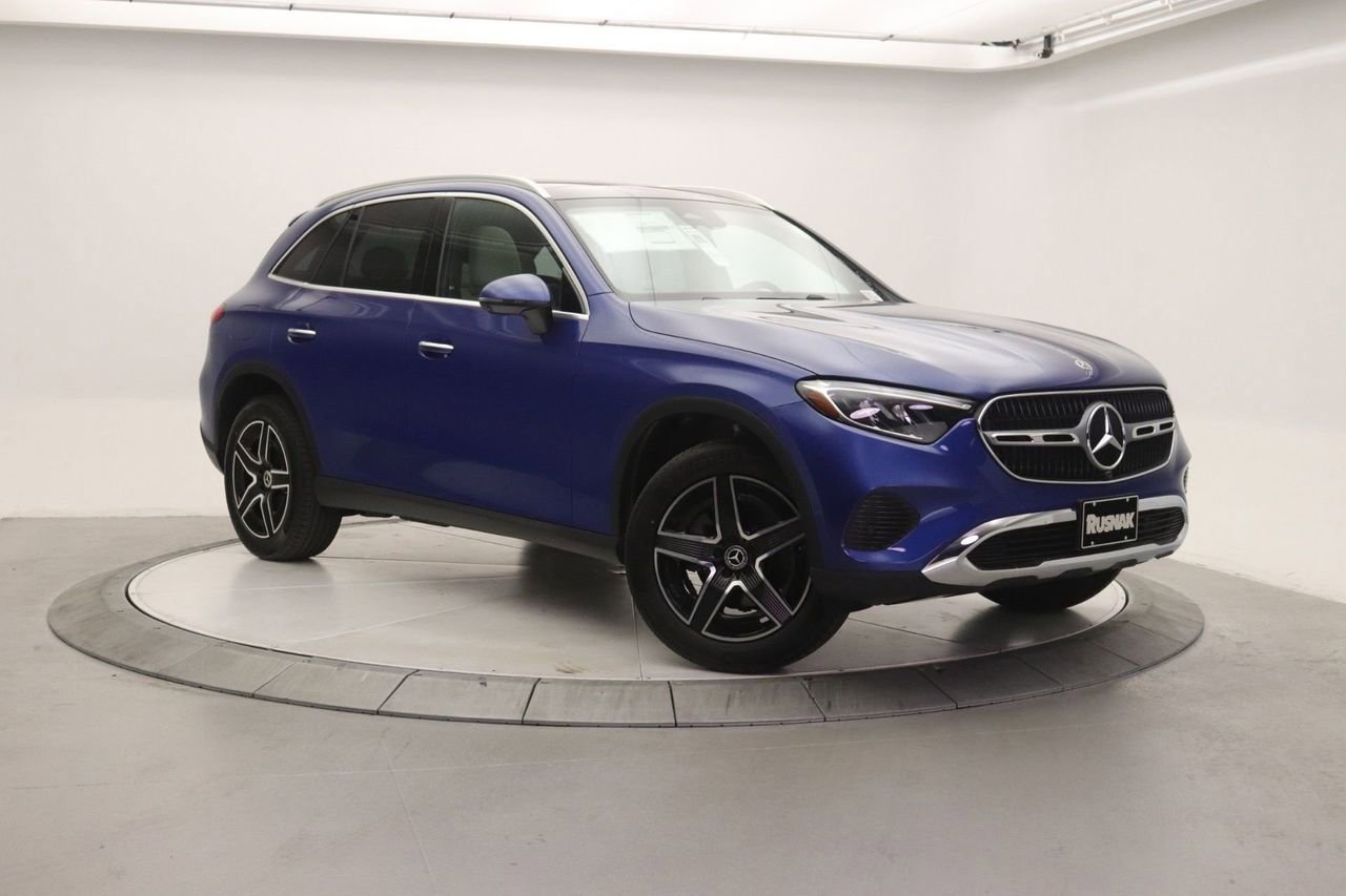 New 2026 Mercedes-Benz GLC 300 image 1
