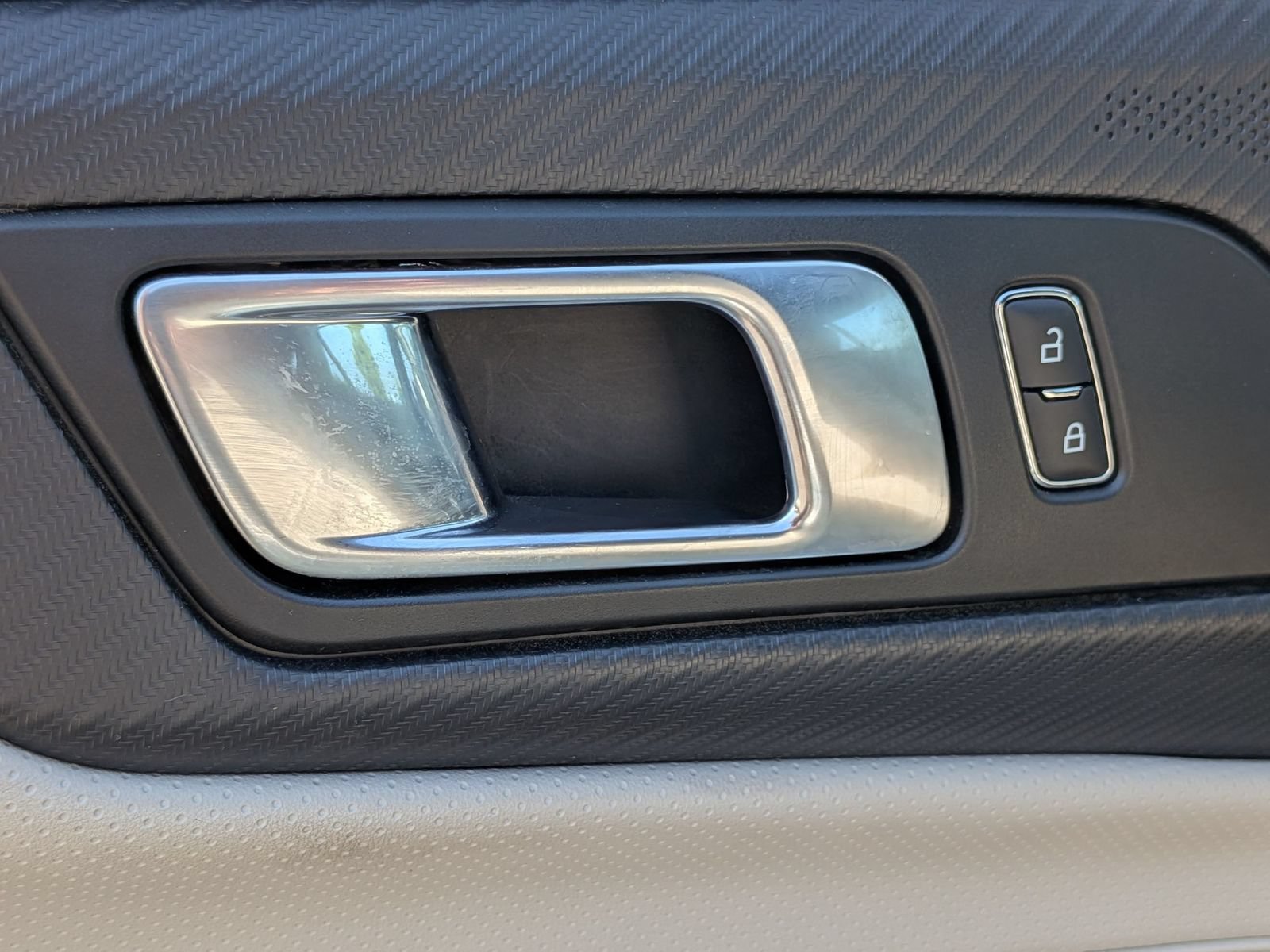 Used 2024 Ford Mustang Premium RWD image 13