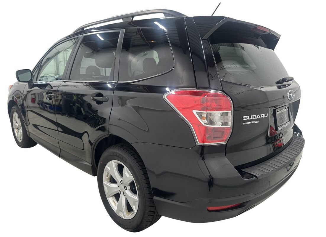Used 2014 Subaru Forester 2.5i Limited AWD/4WD image 6