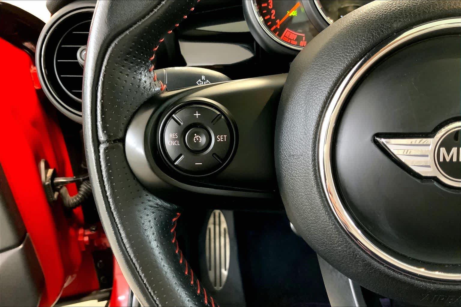 Used 2016 MINI Cooper S FWD image 23
