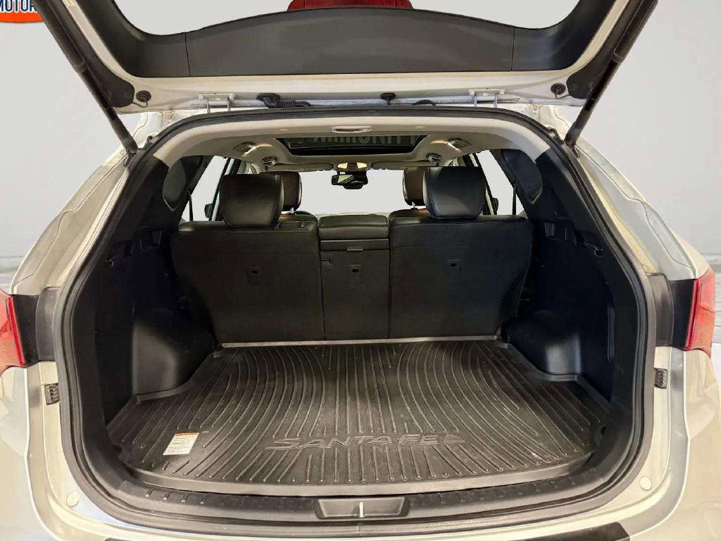 Used 2017 Hyundai Santa Fe Sport w/ 2.0T Ultimate Tech Package 05 image 25