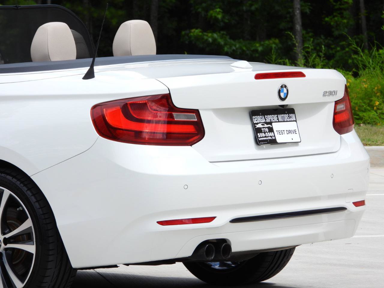 Used 2017 BMW 230i Convertible RWD image 19