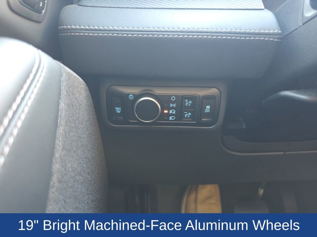 Used 2024 Ford Mustang Mach-E Premium image 15