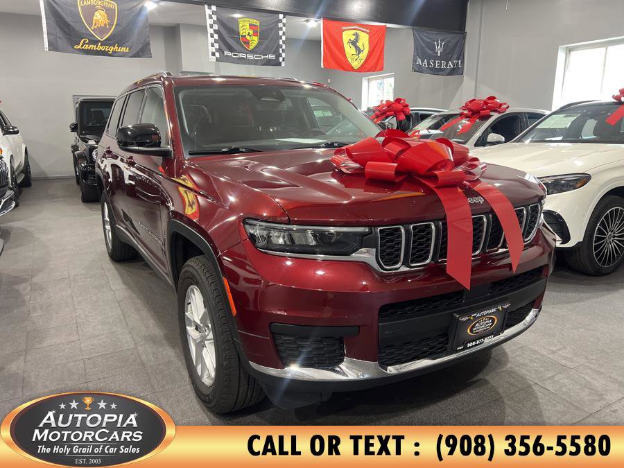 Used 2022 Jeep Grand Cherokee L Laredo w/ Luxury Tech Group I AWD/4WD image 8