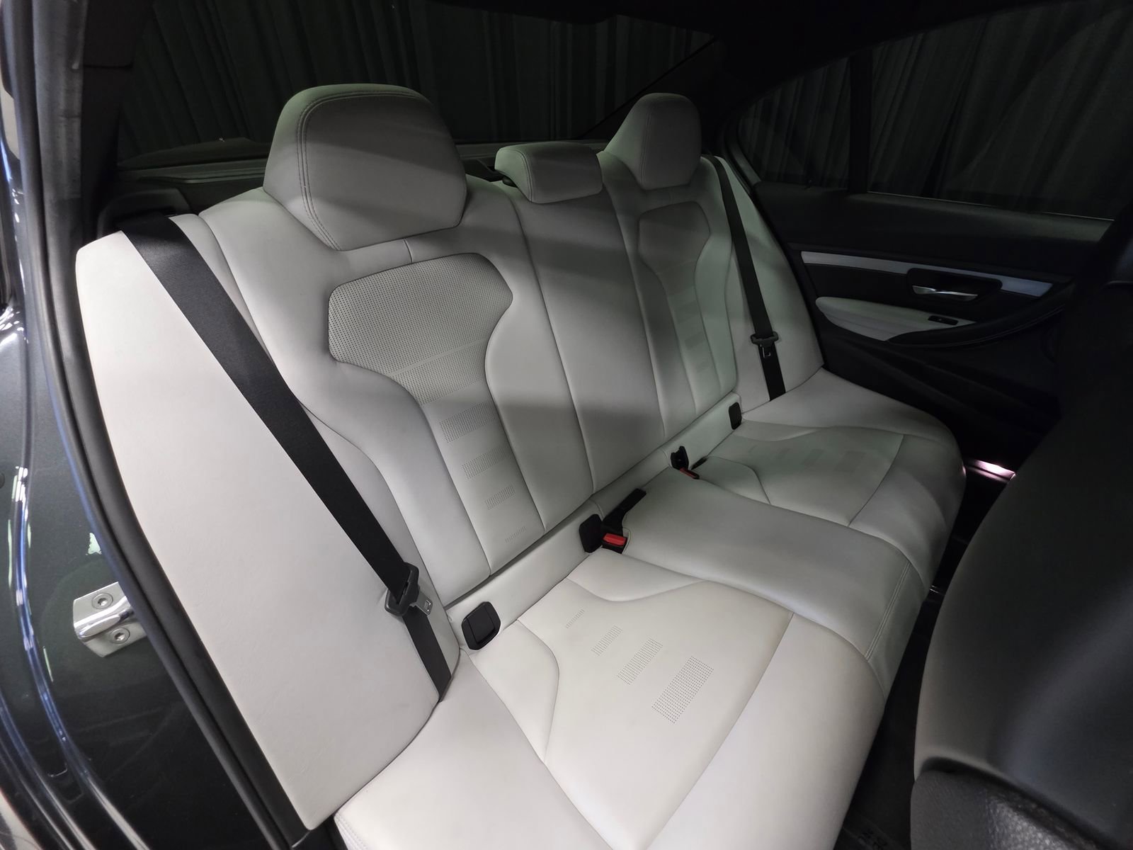 Used 2015 BMW M3 image 47
