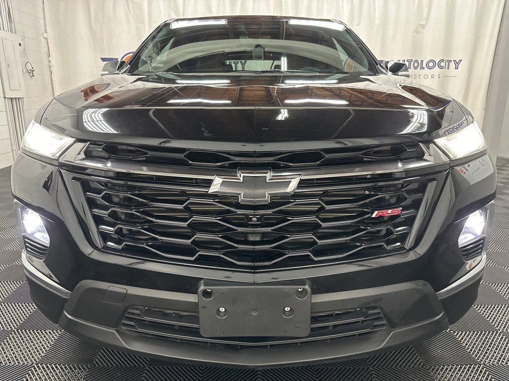 Used 2023 Chevrolet Traverse RS image 4