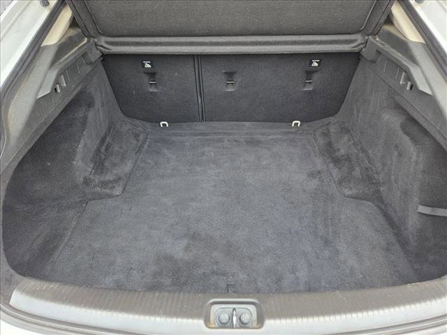 Used 2018 Buick Regal Preferred w/ Sights and Sounds Package FWD image 6