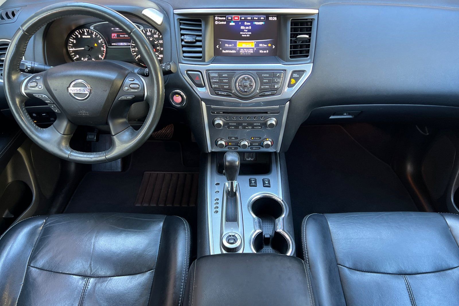 Used 2018 Nissan Pathfinder SL image 18