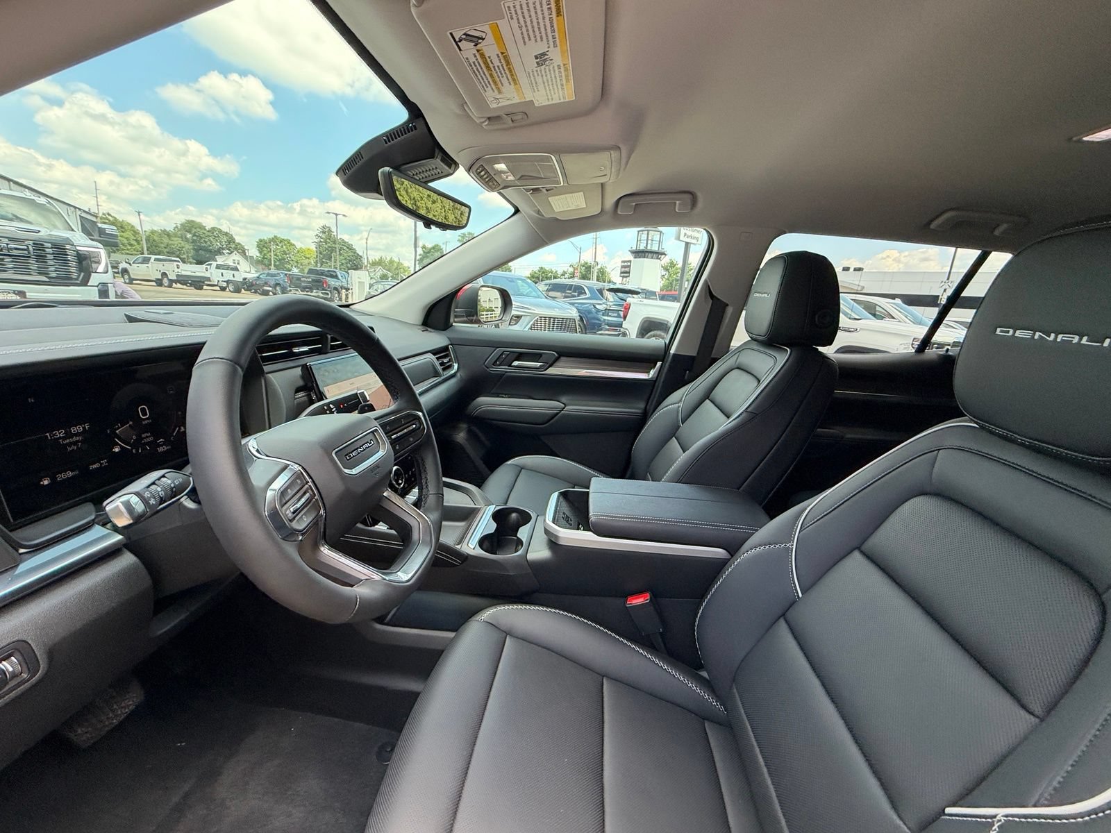 New 2026 GMC Terrain Denali AWD/4WD image 4