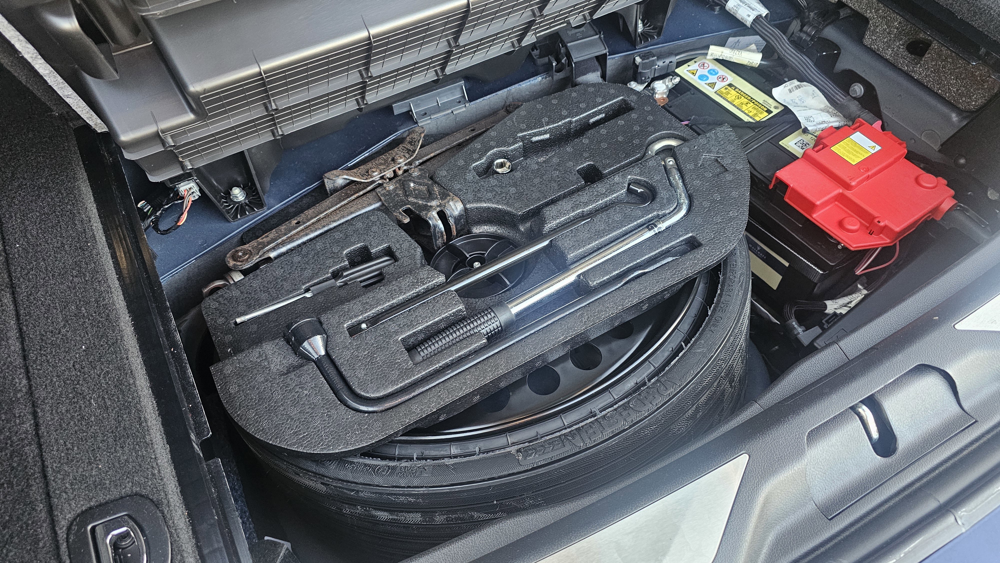 Used 2019 Maserati Levante GranLusso image 25