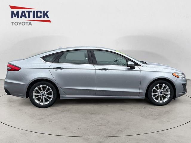 Used 2020 Ford Fusion SE image 8