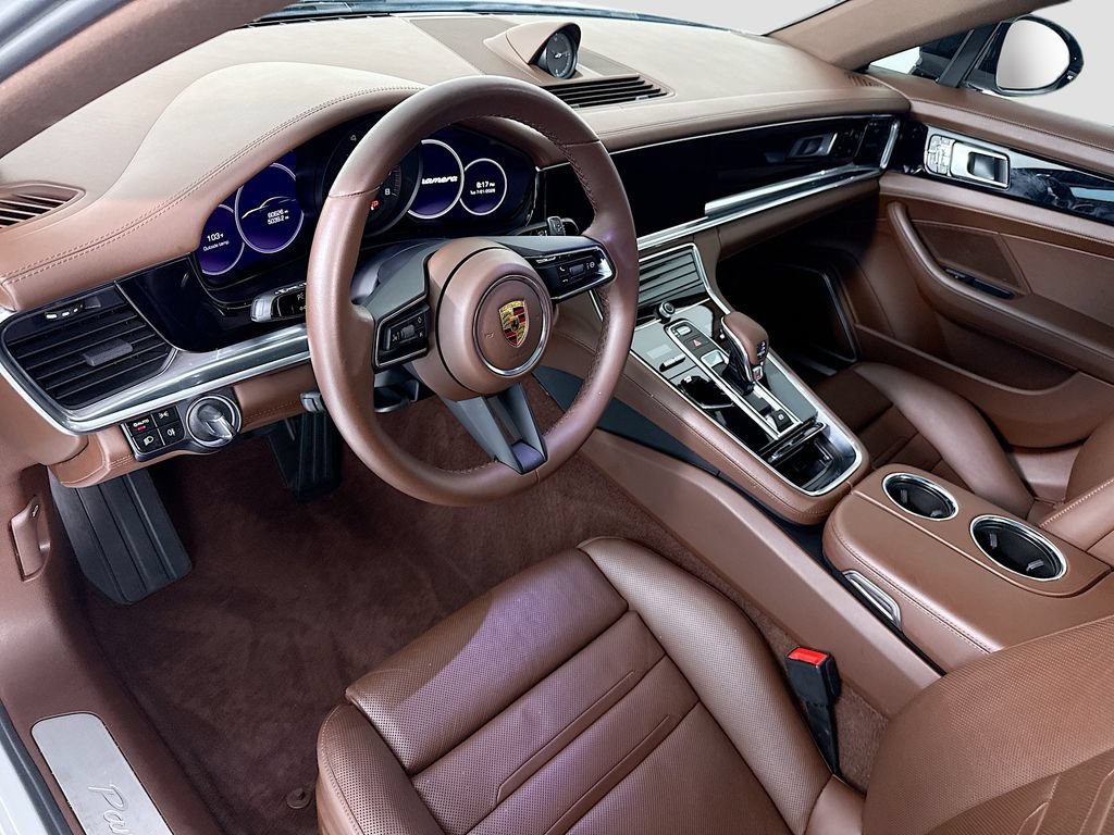 Used 2021 Porsche Panamera RWD image 9
