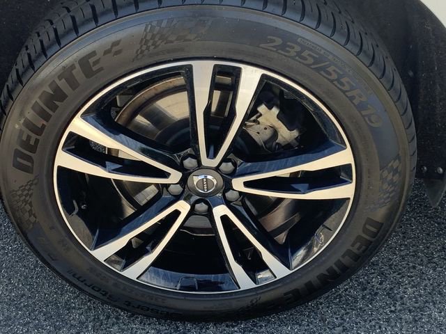 Used 2018 Volvo XC60 T6 Momentum w/ Convenience Package AWD/4WD image 35