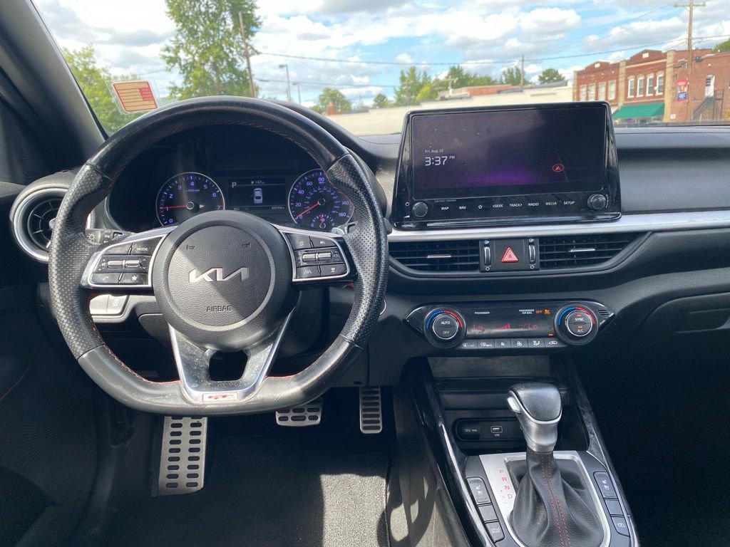 Used 2023 Kia Forte GT w/ GT2 Package image 13