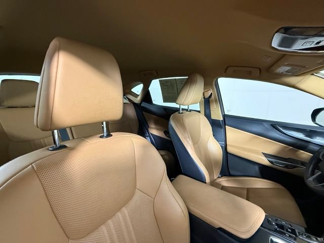 Used 2023 Lexus NX 250 FWD w/ Towing Package (2000 Lbs) image 28