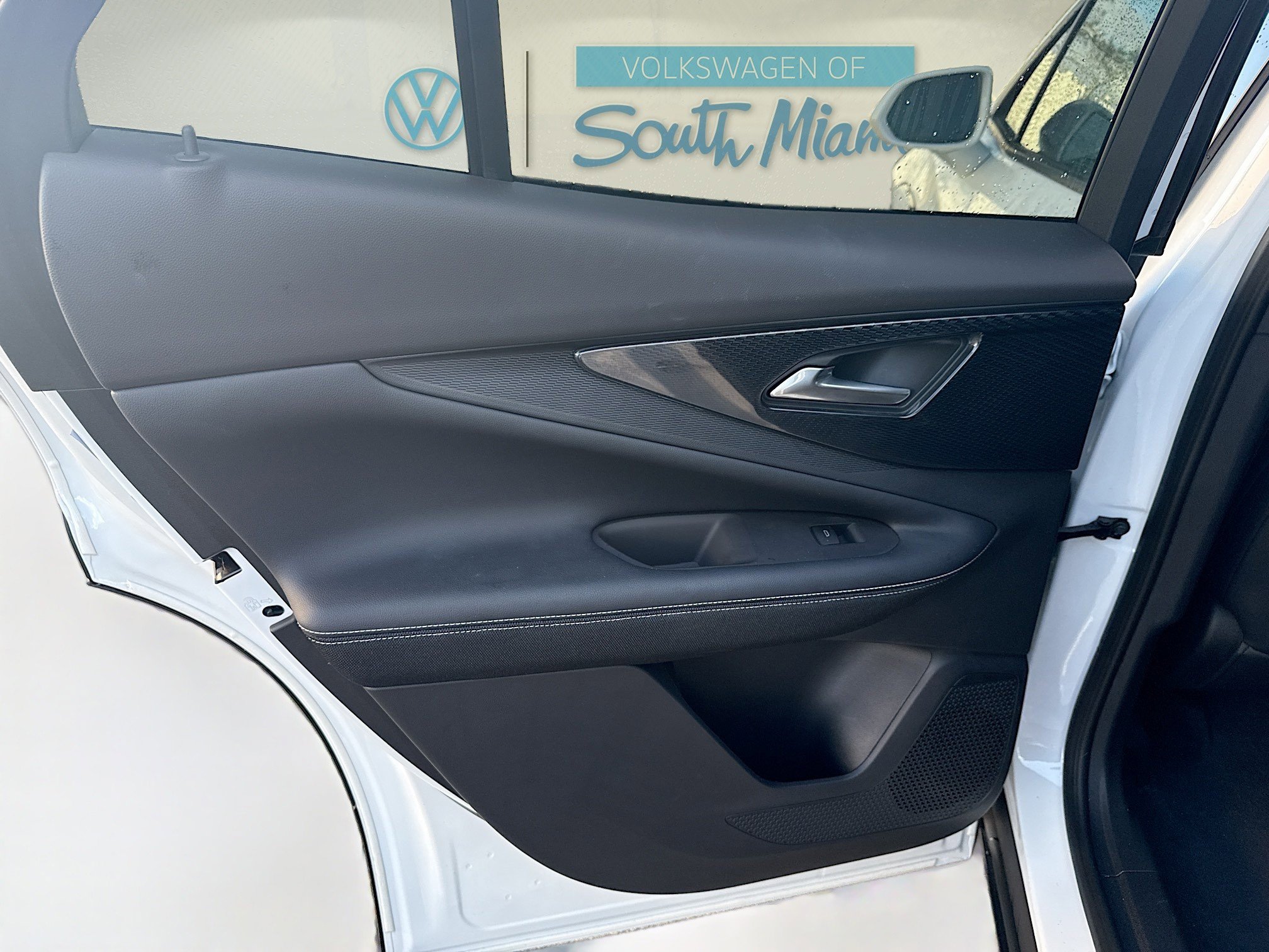 Used 2024 Chevrolet Blazer EV LT image 26