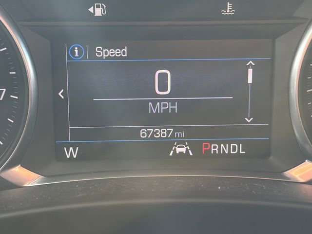 Used 2020 Chevrolet Equinox LT w/ Driver Convenience Package image 16