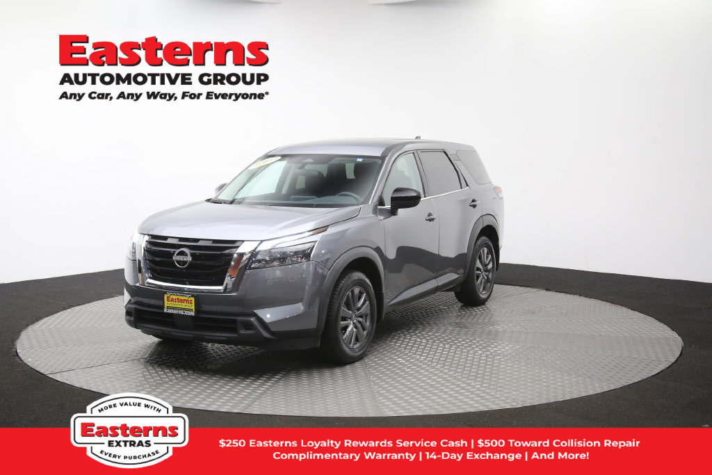 Used 2024 Nissan Pathfinder S AWD/4WD image 59