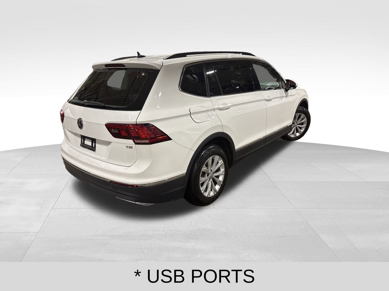 Used 2018 Volkswagen Tiguan SE image 5