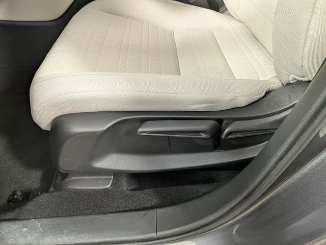 Used 2023 Honda HR-V LX image 16