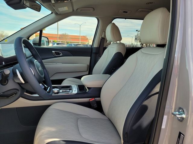 New 2026 Kia Carnival EX image 9