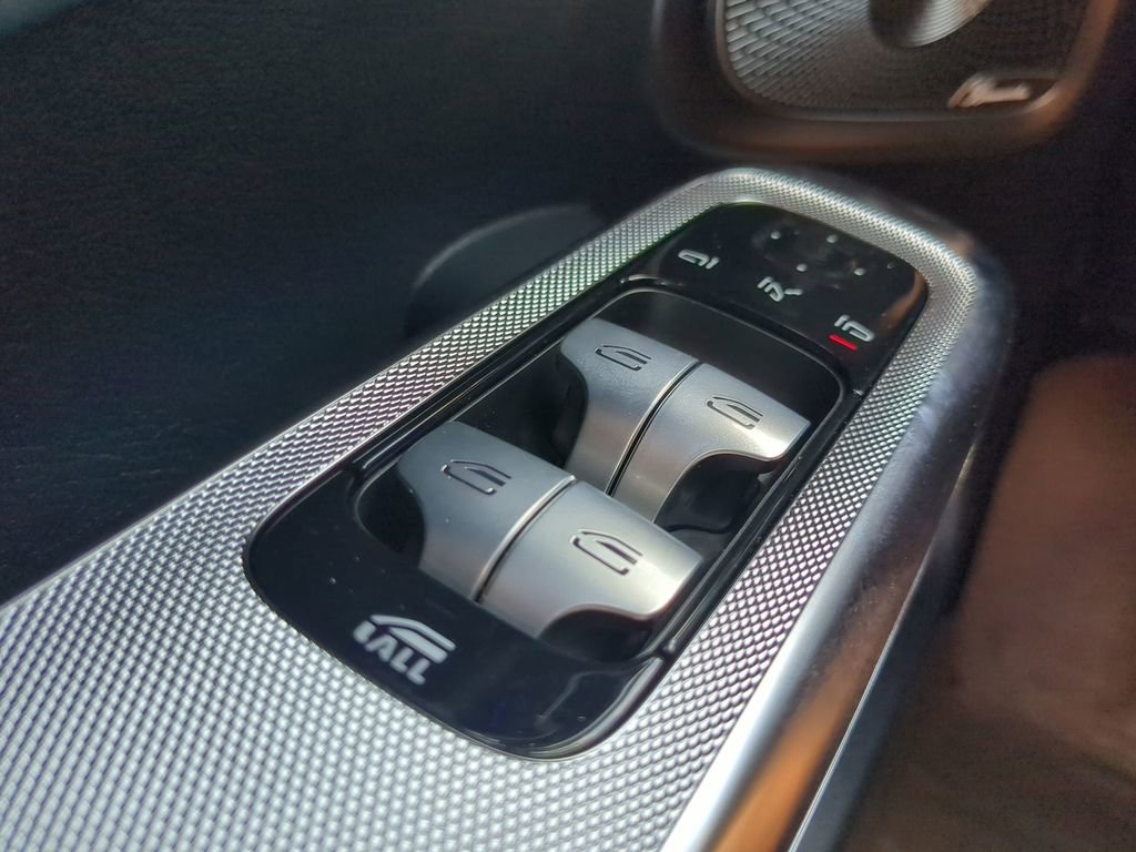 New 2024 Mercedes-Benz CLE 300 4MATIC Cabriolet image 11