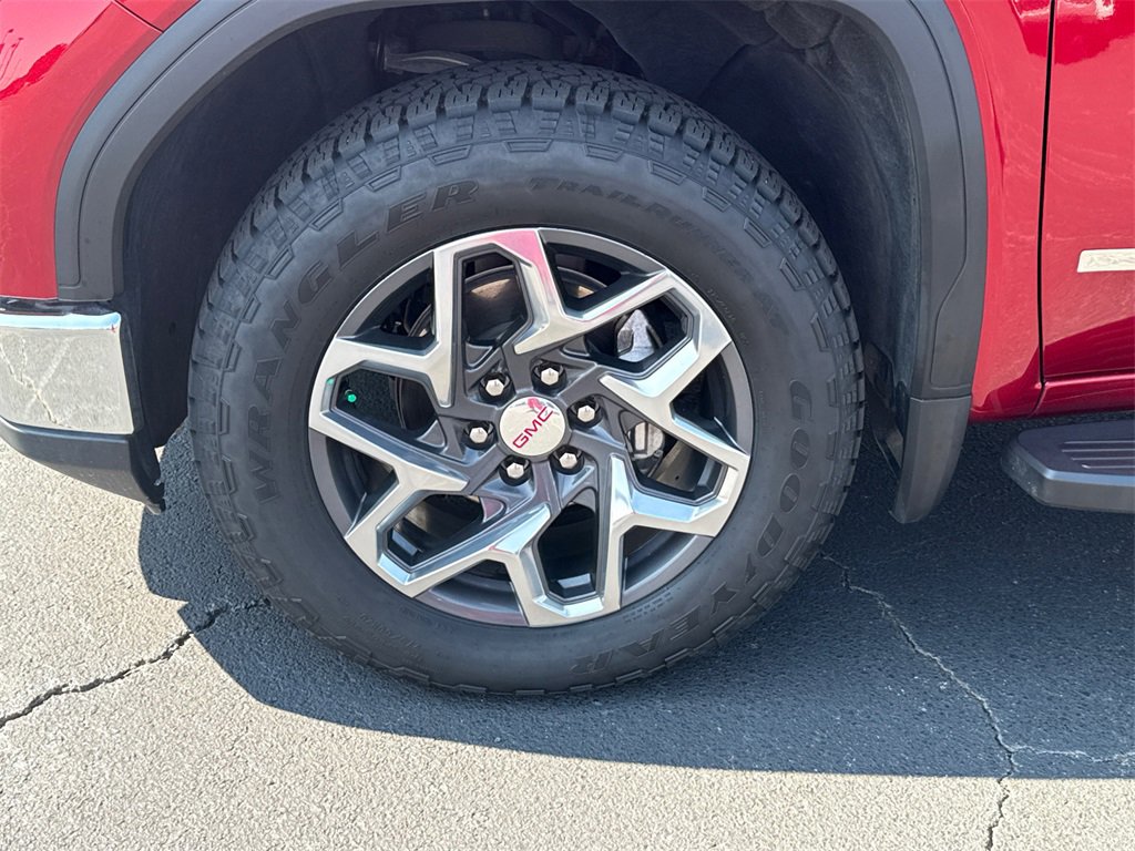 Used 2023 GMC Sierra 1500 SLT w/ SLT Premium Package image 11