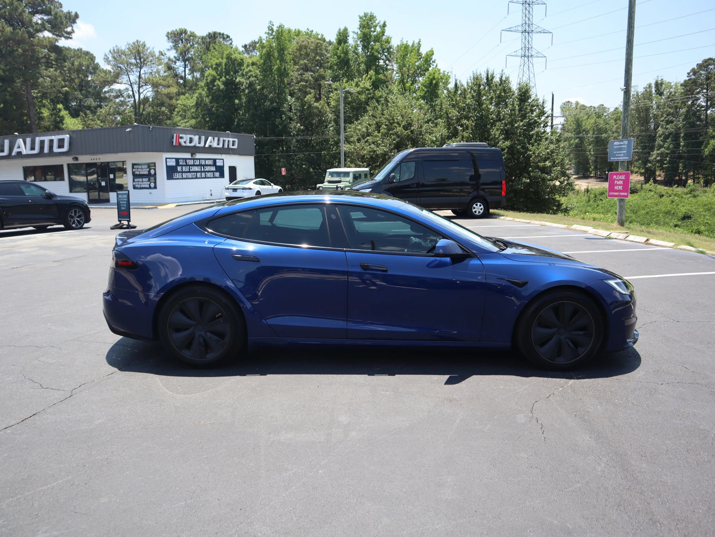 Used 2023 Tesla Model S Standard Range AWD/4WD image 12