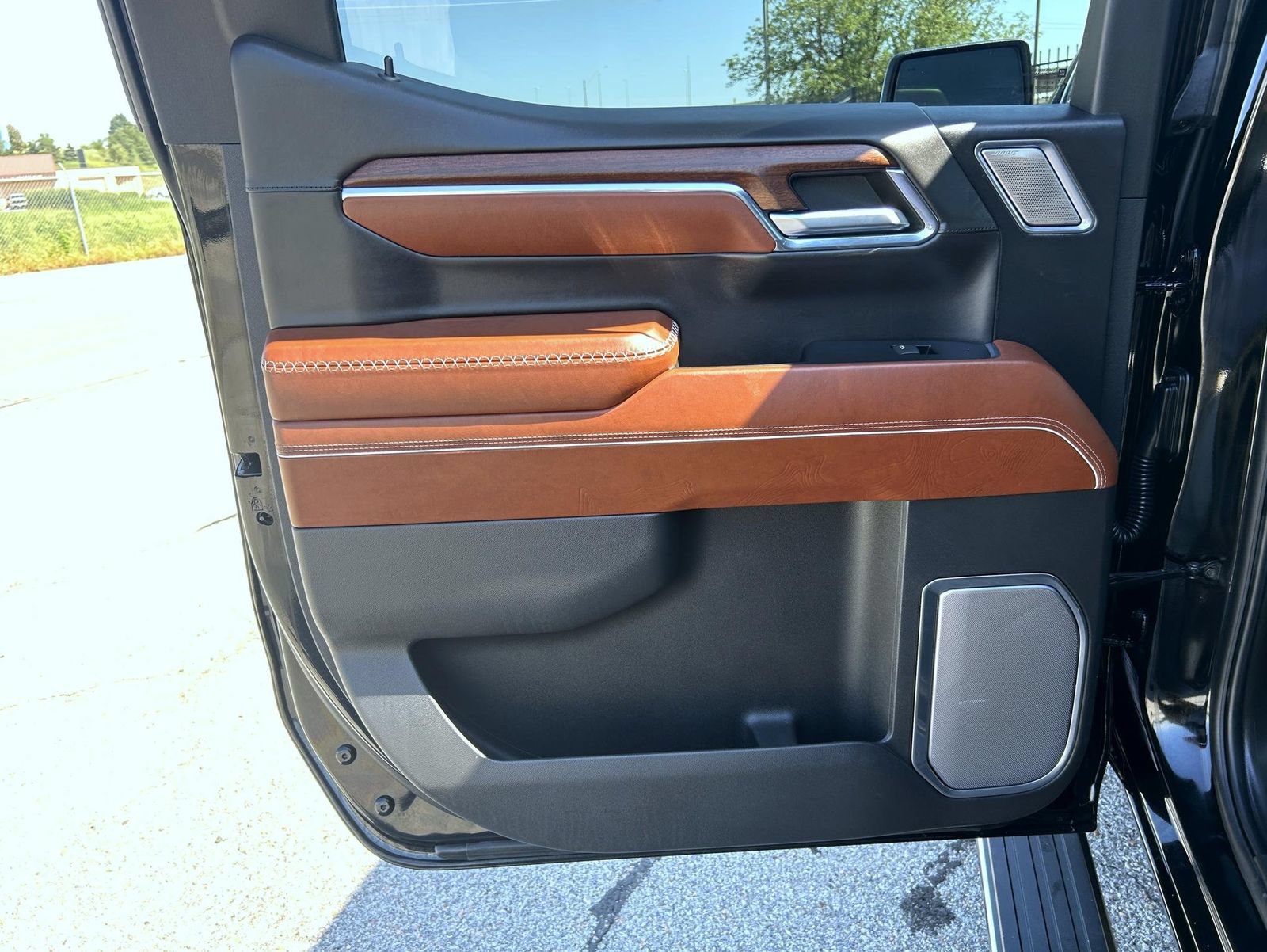 Used 2024 GMC Sierra 1500 Denali Ultimate AWD/4WD image 20