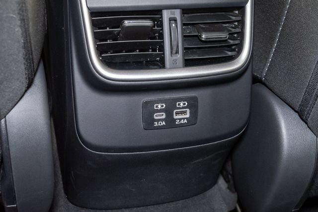 Used 2025 Subaru Outback Premium AWD/4WD image 26