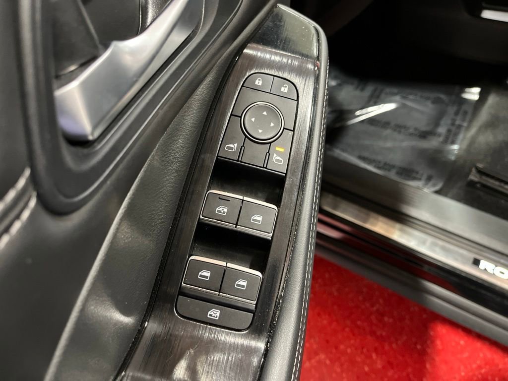 Used 2023 Nissan Rogue SL AWD/4WD image 14