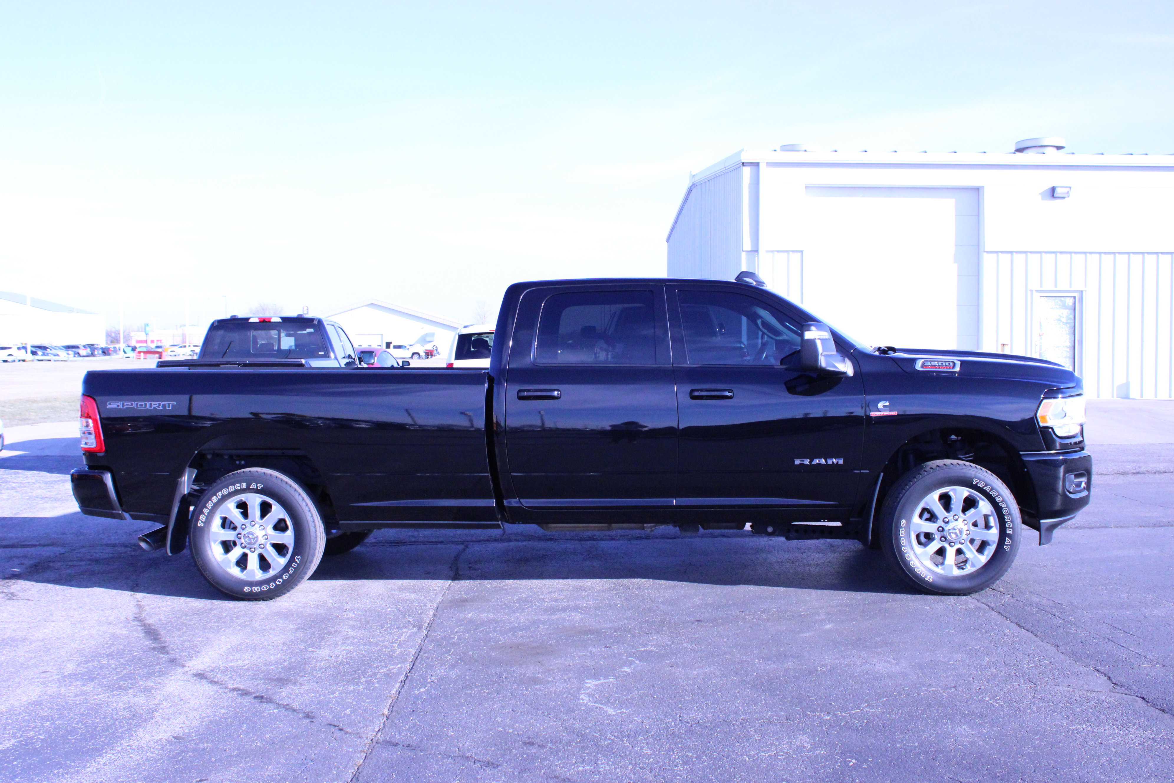 Used 2023 RAM 3500 Big Horn w/ Level 1 Equipment Group image 8