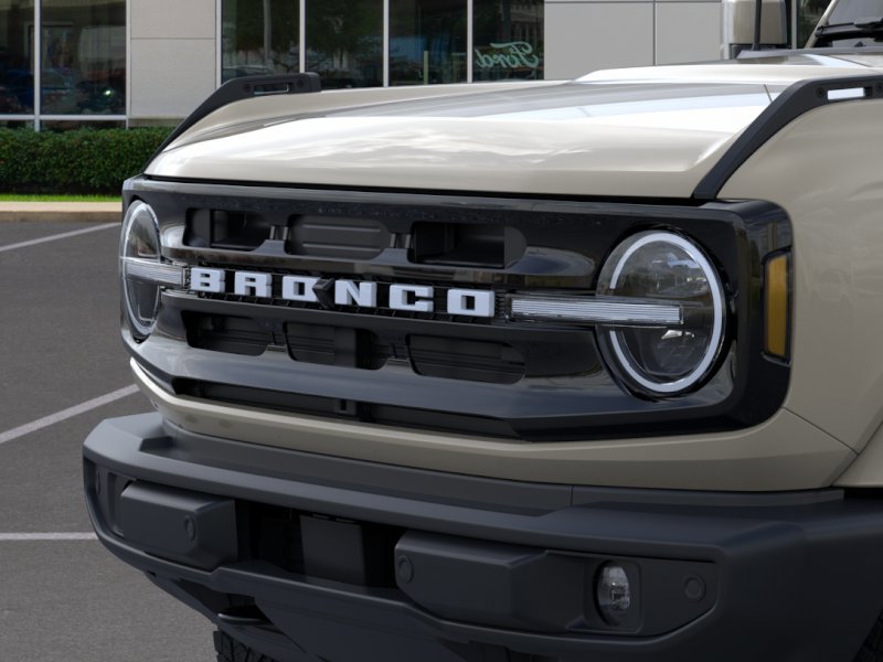 New 2026 Ford Bronco Outer Banks image 19