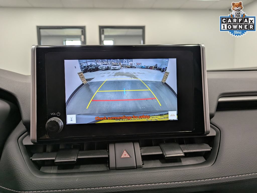 Used 2024 Toyota RAV4 LE AWD/4WD image 13