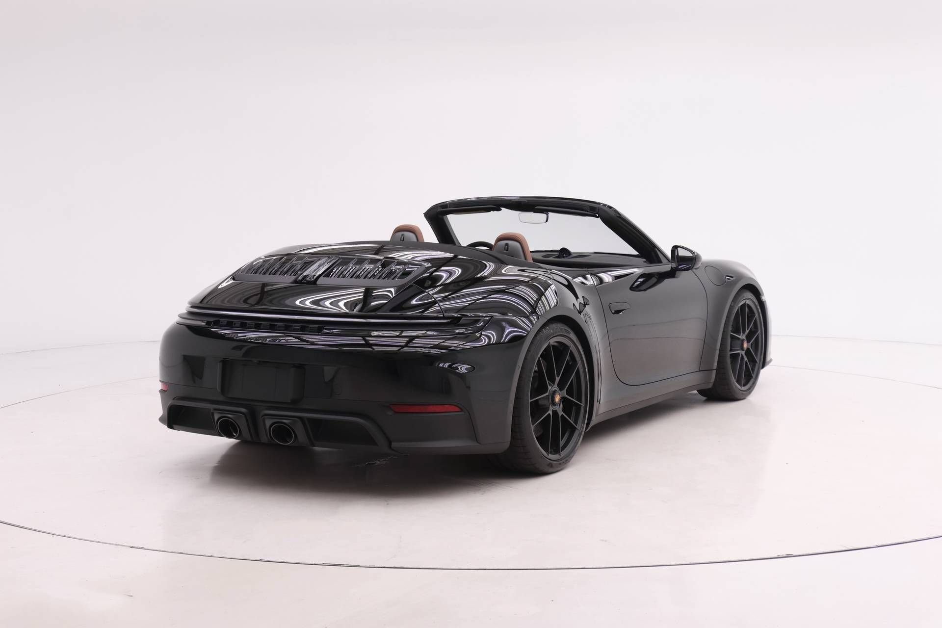 Used 2026 Porsche 911 Carrera GTS RWD image 9