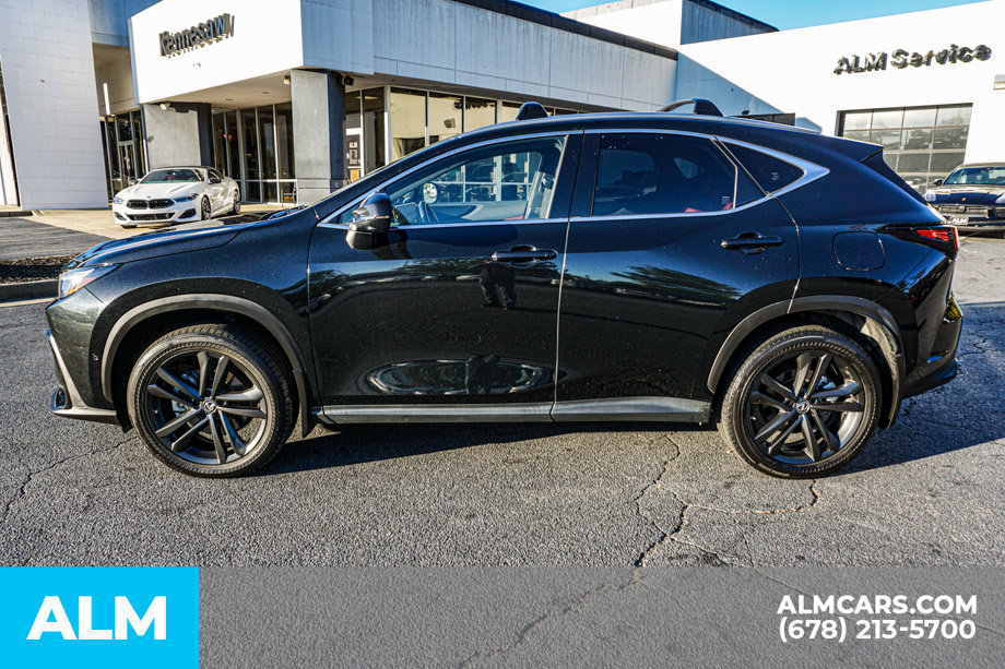 Used 2022 Lexus NX 450h+ AWD w/ Vision Package image 6