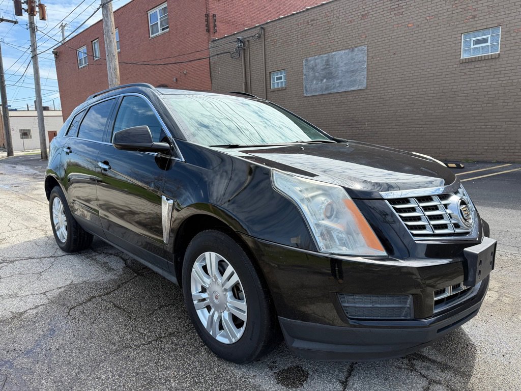 Used 2015 Cadillac SRX FWD image 1