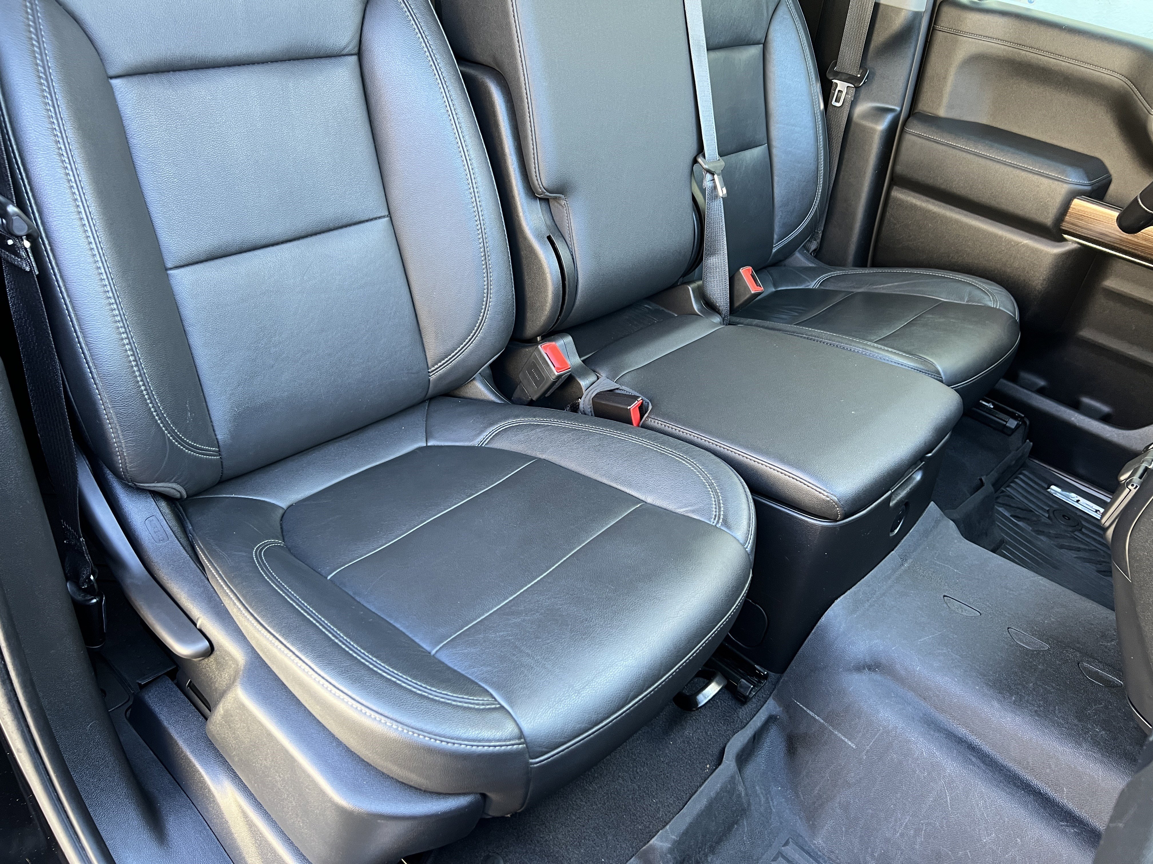 Used 2019 Chevrolet Silverado 1500 LT w/ True North Edition AWD/4WD image 21